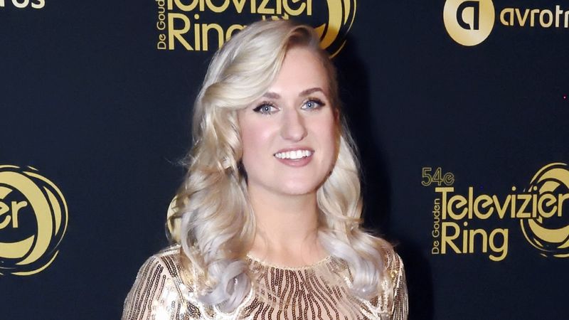 Zien: dít fragment maakte Britt Dekker legendarisch | Grazia - Hoe Oud Is Britt Dekker