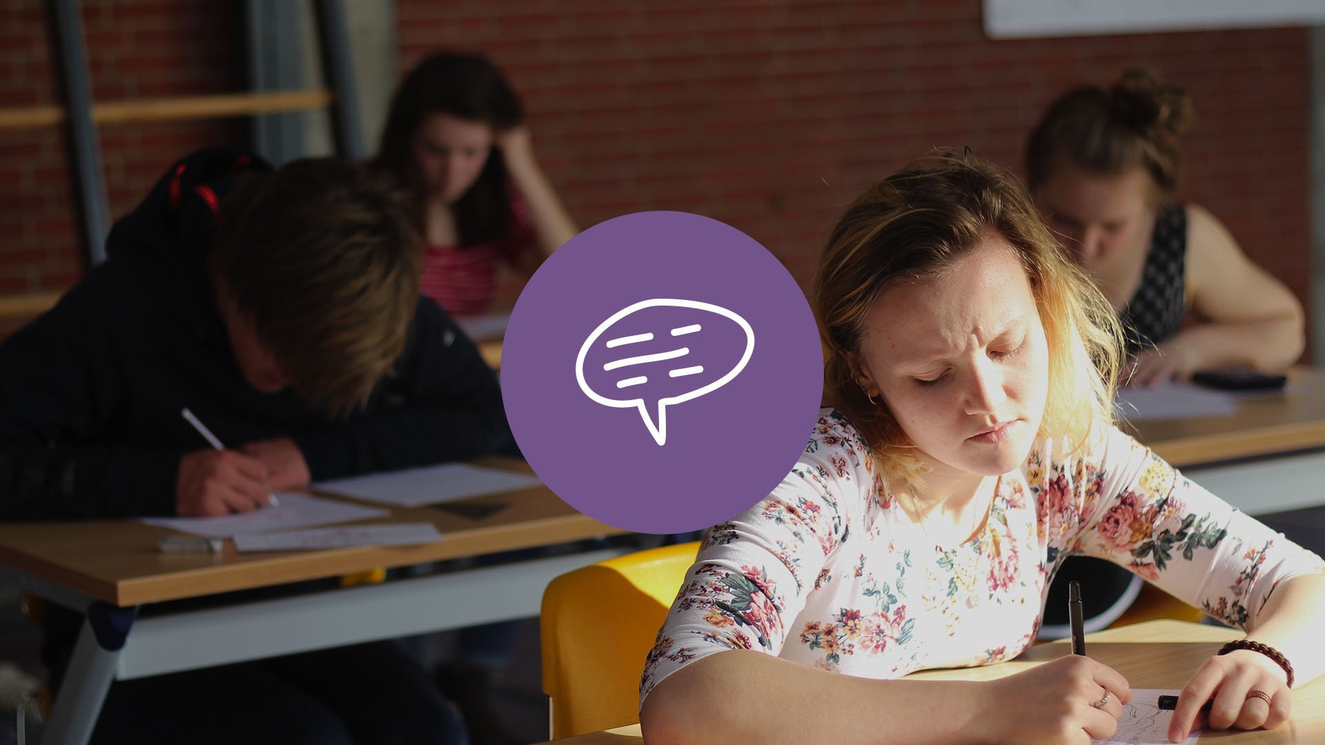 Zo haal je een voldoende voor de kijk- luistertoets | Scholieren.com - Duits Kijk En Luistertoets Oefenen