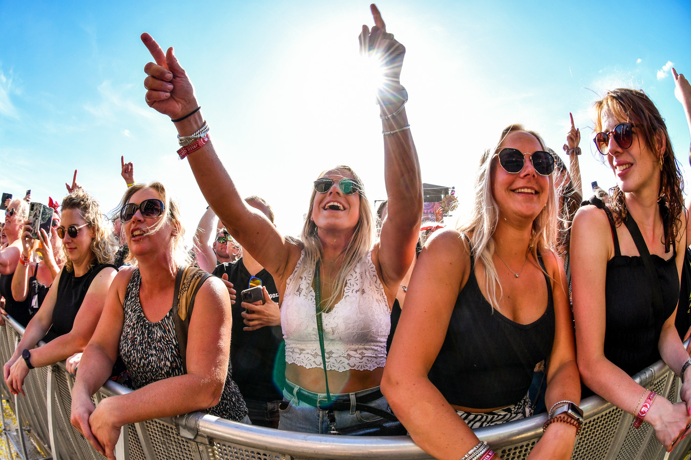 Zwarte Cross 2023 volledig uitverkocht | Foto | tubantia.nl - Hoeveel Mensen Op Zwarte Cross